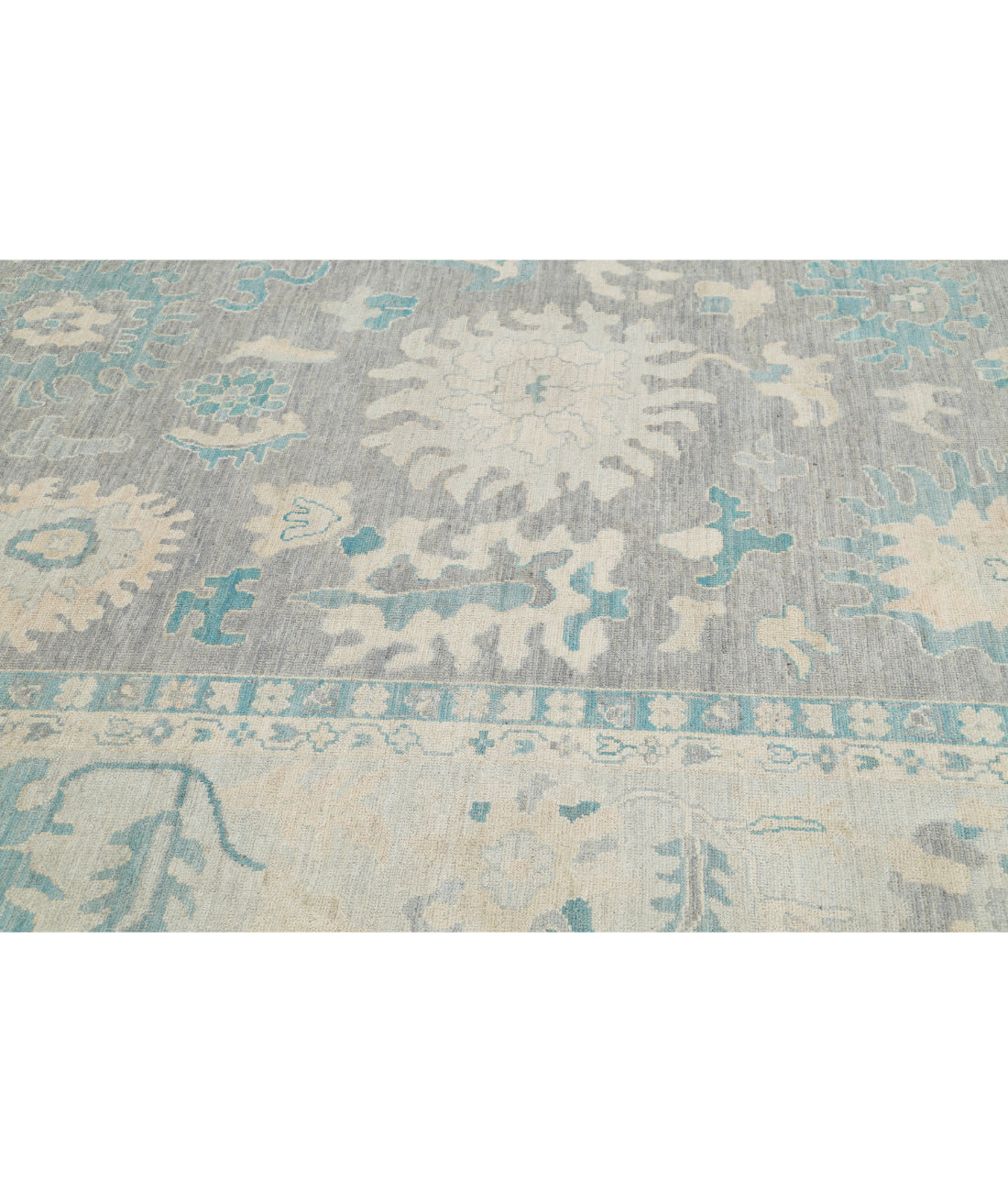 Oushak 9'9'' X 13'7'' Hand-Knotted Wool Rug 9'9'' x 13'7'' (293 X 408) / Grey / Silver