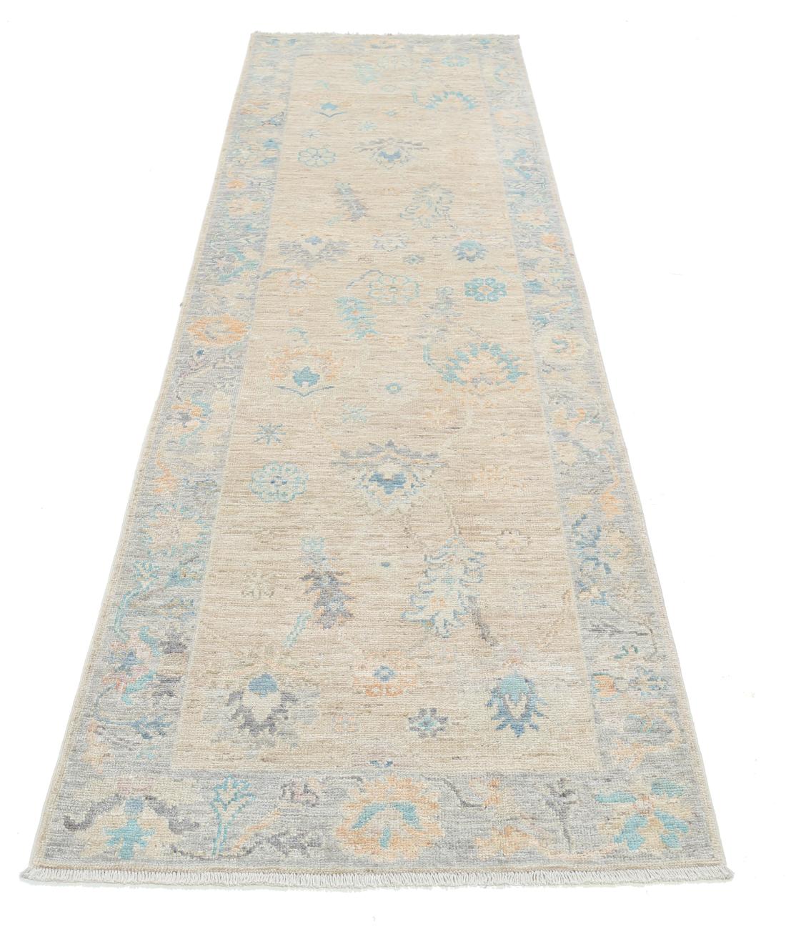 Oushak 3' 0" X 9' 7" Hand-Knotted Wool Rug 3' 0" X 9' 7" (91 X 292) / Taupe / Grey