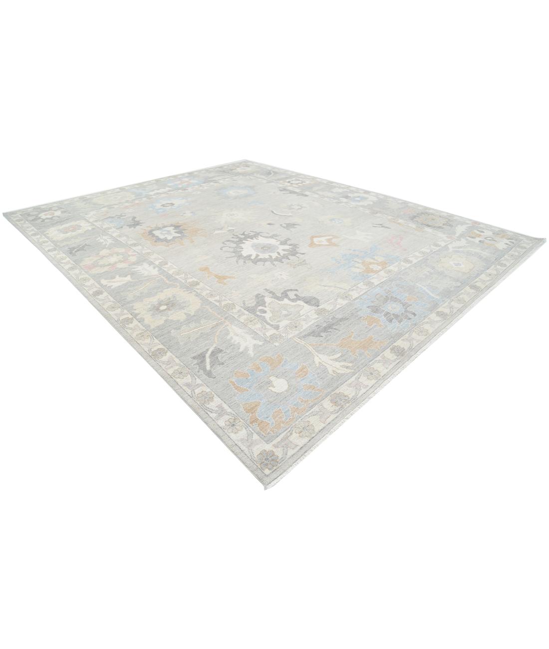 Oushak 12' 0" X 14' 8" Hand-Knotted Wool Rug 12' 0" X 14' 8" (366 X 447) / Grey / Ivory