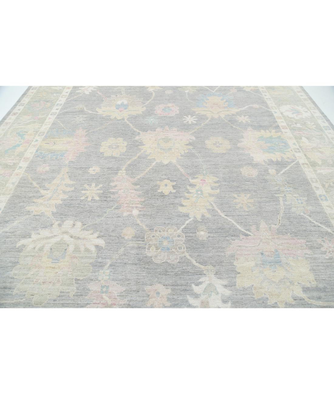 Oushak 10' 6" X 13' 8" Hand-Knotted Wool Rug 10' 6" X 13' 8" (320 X 417) / Grey / Green