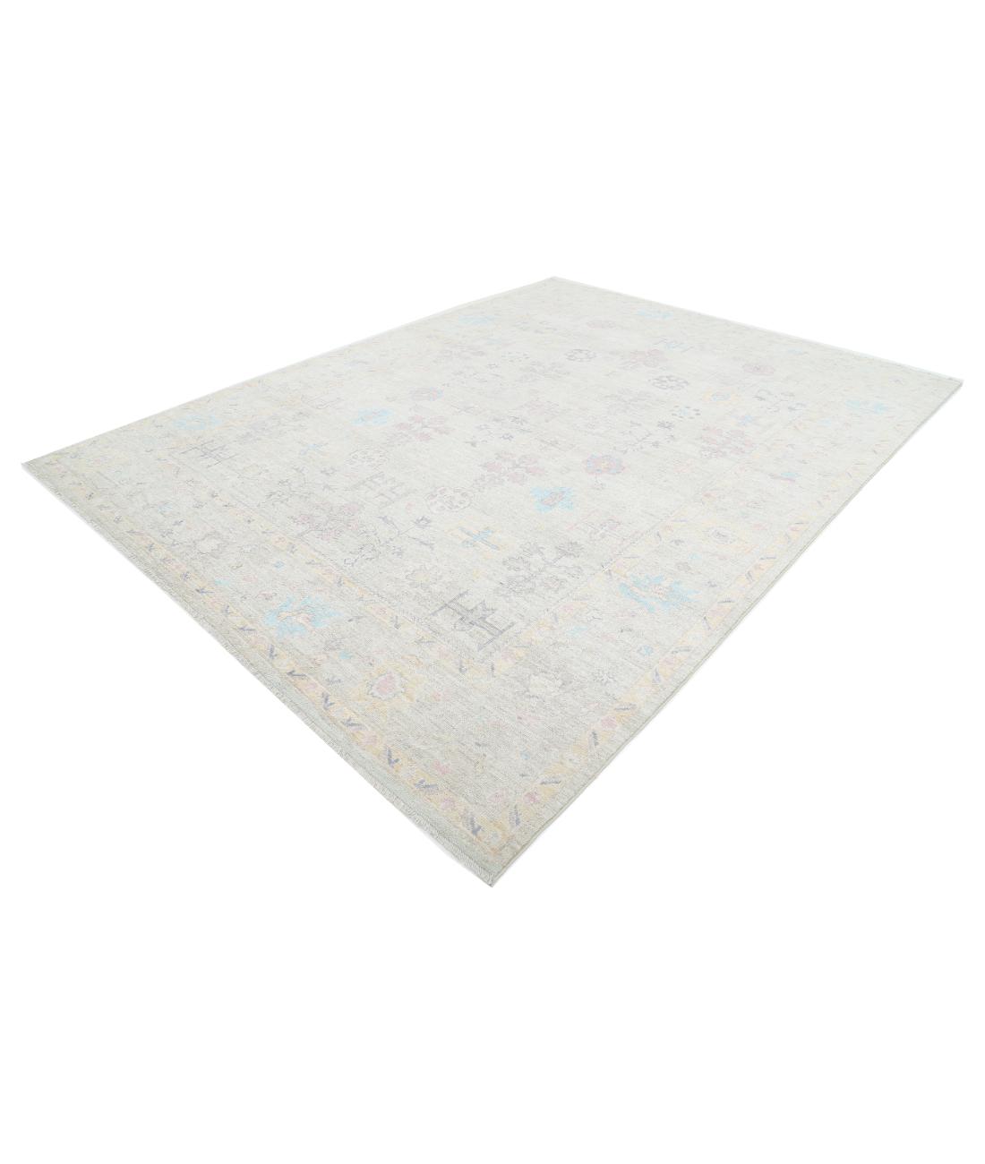 Oushak 9' 1" X 11' 10" Hand-Knotted Wool Rug 9' 1" X 11' 10" (277 X 361) / Silver / Grey