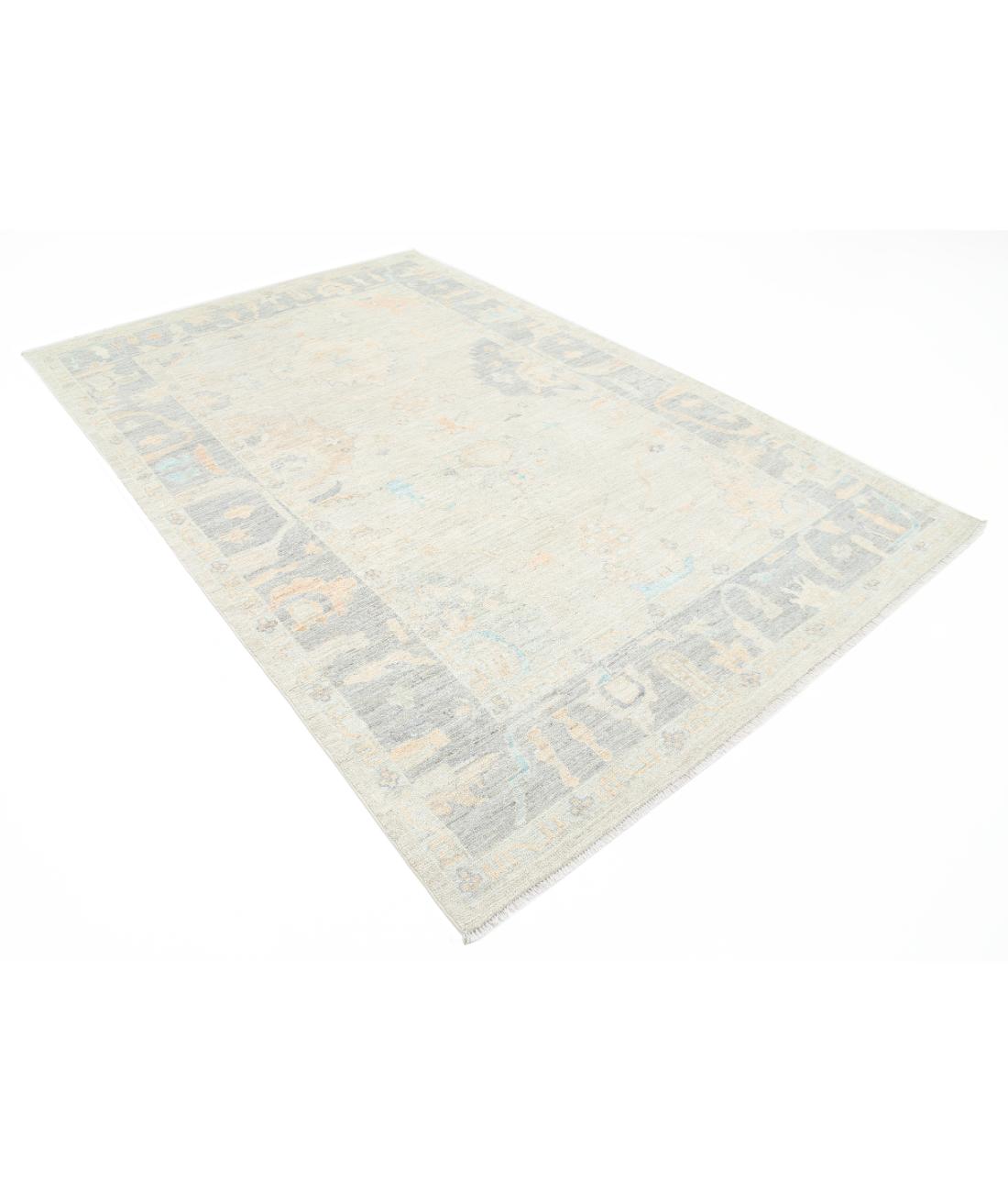 Oushak 6' 4" X 9' 6" Hand-Knotted Wool Rug 6' 4" X 9' 6" (193 X 290) / Silver / Grey