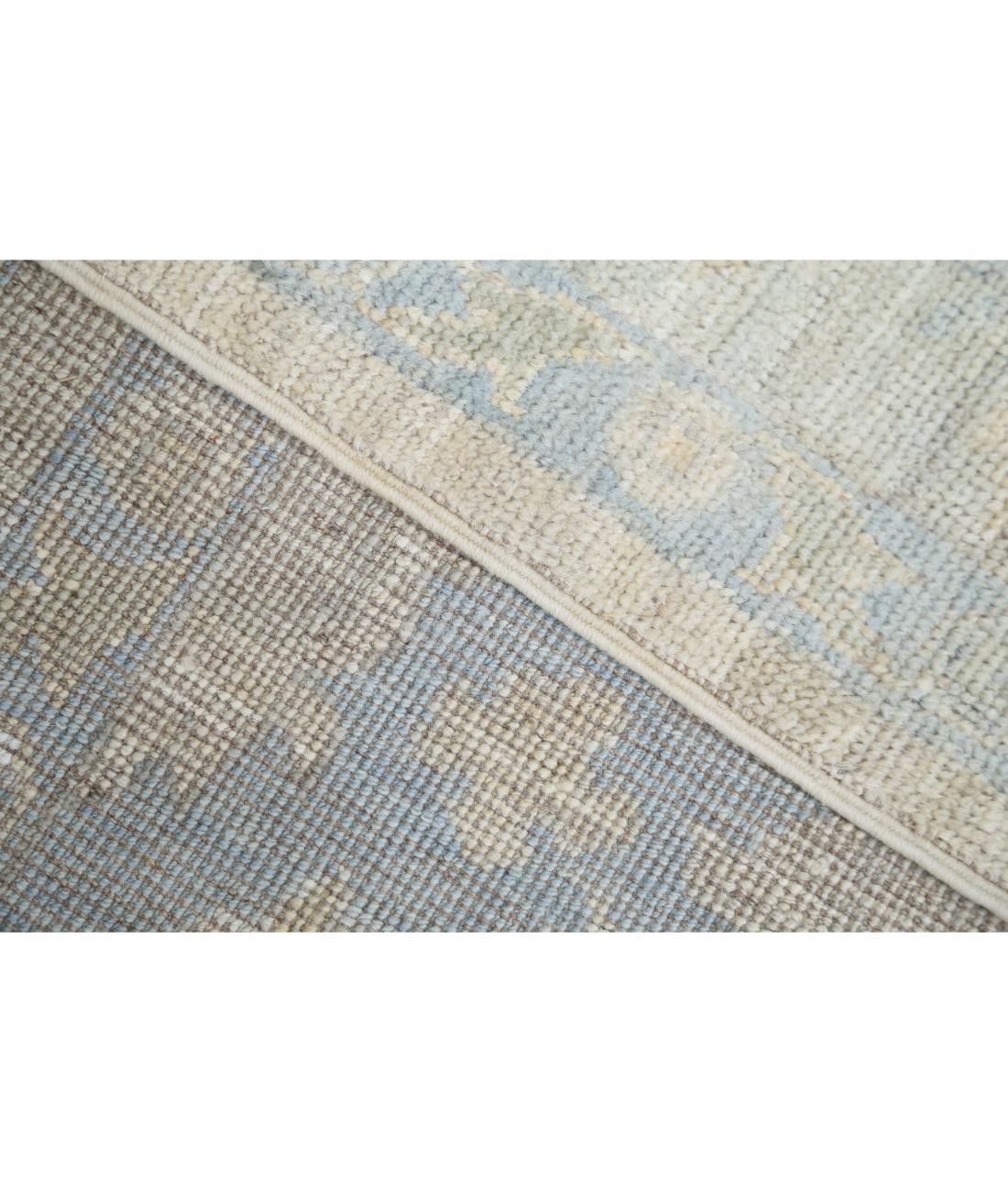 Oushak 6' 8" X 8' 3" Hand-Knotted Wool Rug 6' 8" X 8' 3" (203 X 251) / Taupe / Silver