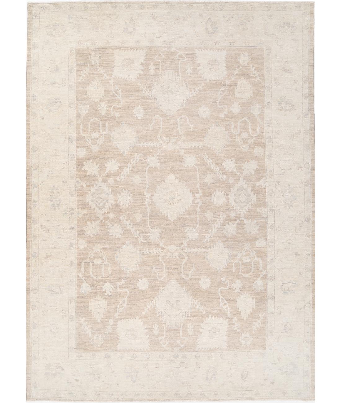 Oushak 9' 2" X 12' 10" Hand-Knotted Wool Rug 9' 2" X 12' 10" (279 X 391) / Taupe / Ivory