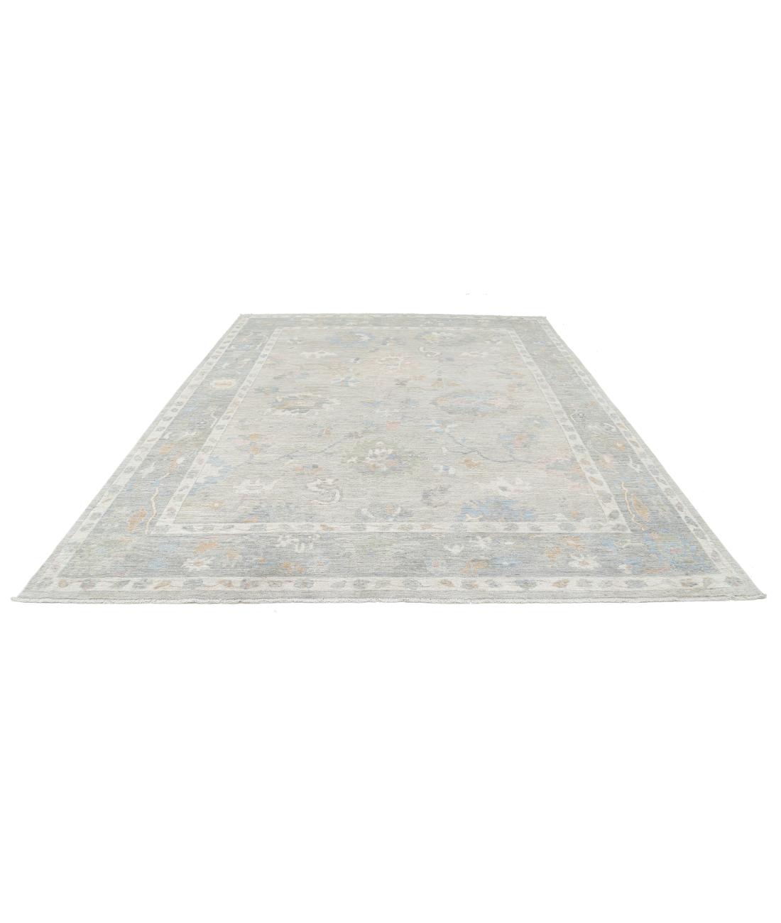 Oushak 9' 1" X 11' 9" Hand-Knotted Wool Rug 9' 1" X 11' 9" (277 X 358) / Silver / Grey