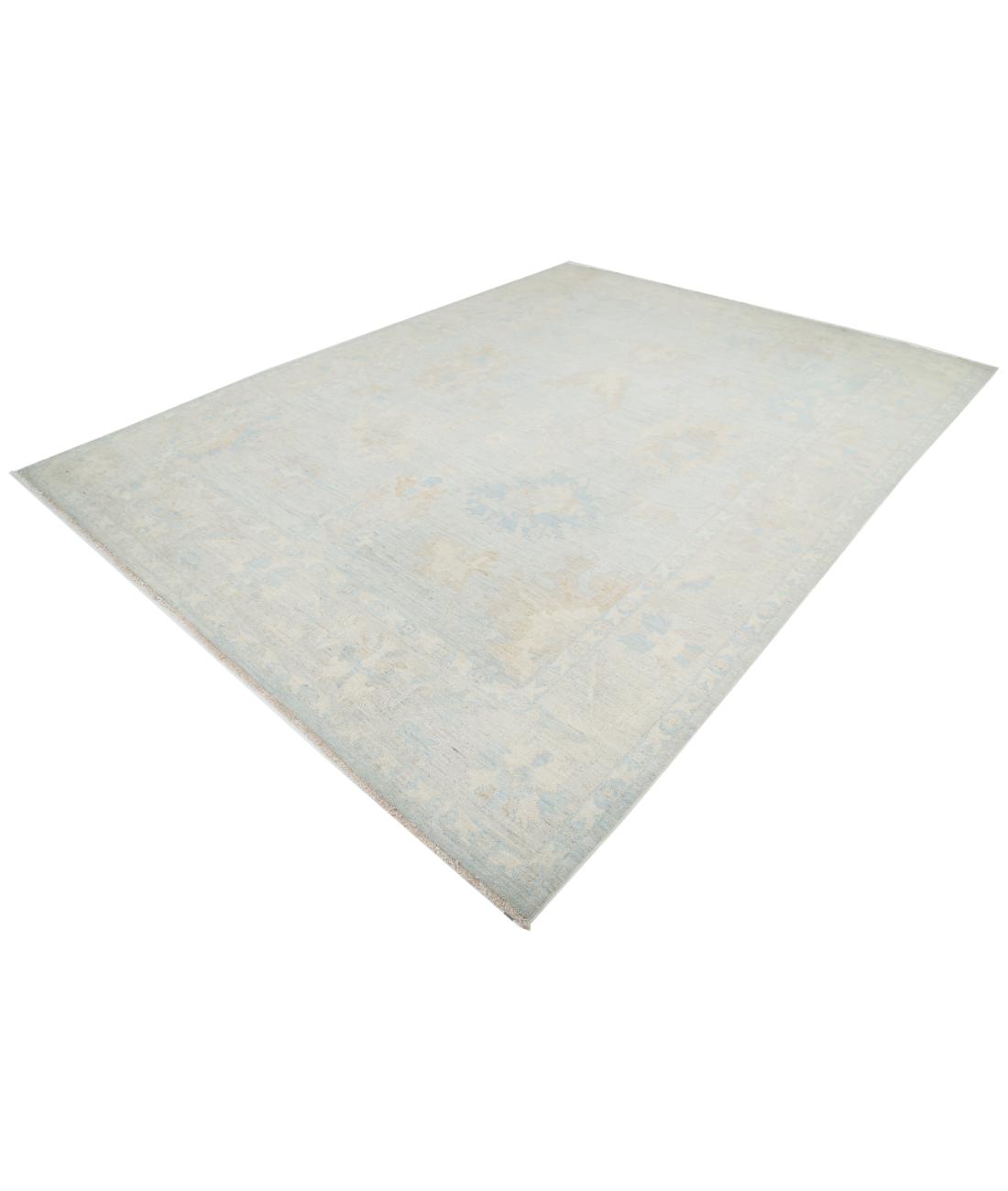 Oushak 9' 0" X 11' 9" Hand-Knotted Wool Rug 9' 0" X 11' 9" (274 X 358) / Silver / Taupe