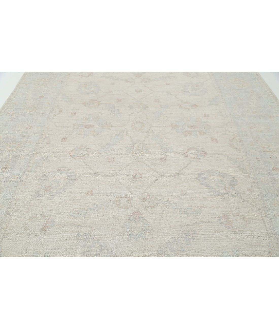 Oushak 9' 1" X 11' 11" Hand-Knotted Wool Rug 9' 1" X 11' 11" (277 X 363) / Ivory / Grey