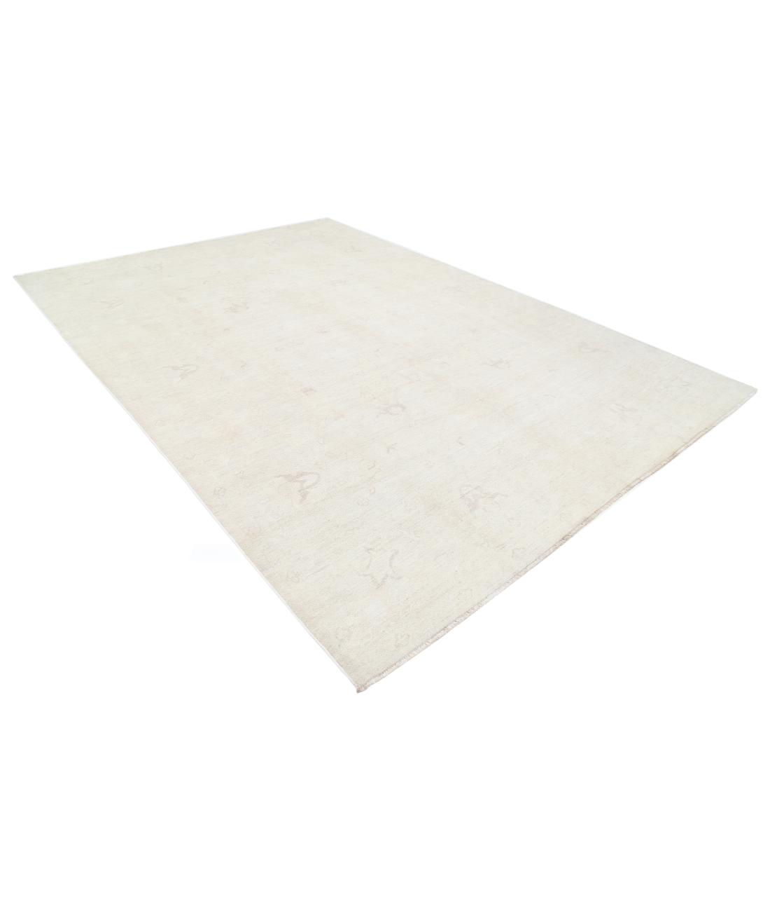 Oushak 8' 8" X 12' 2" Hand-Knotted Wool Rug 8' 8" X 12' 2" (264 X 371) / Silver / Ivory