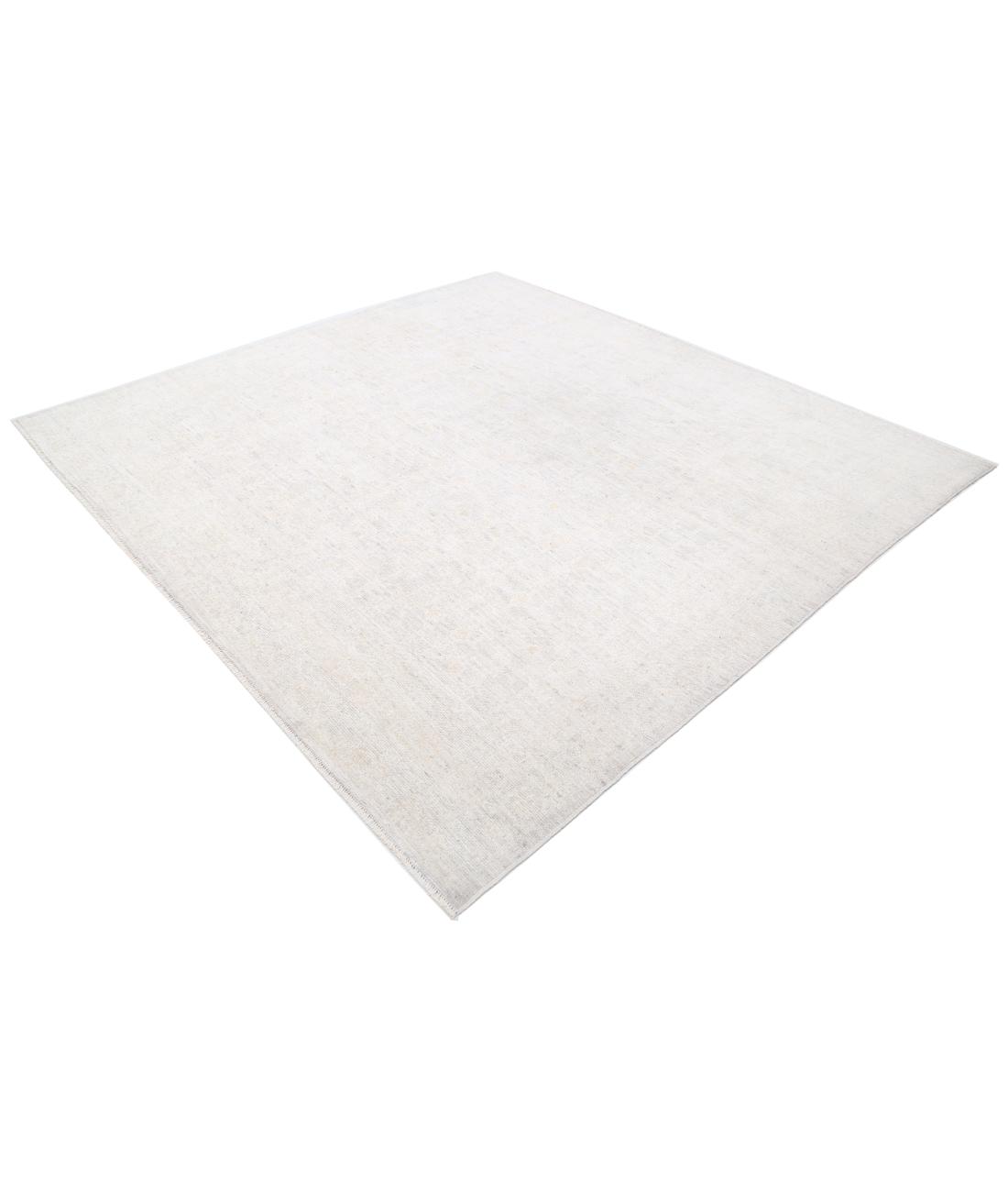 Oushak 7' 7" X 7' 10" Hand-Knotted Wool Rug 7' 7" X 7' 10" (231 X 239) / Silver / Ivory