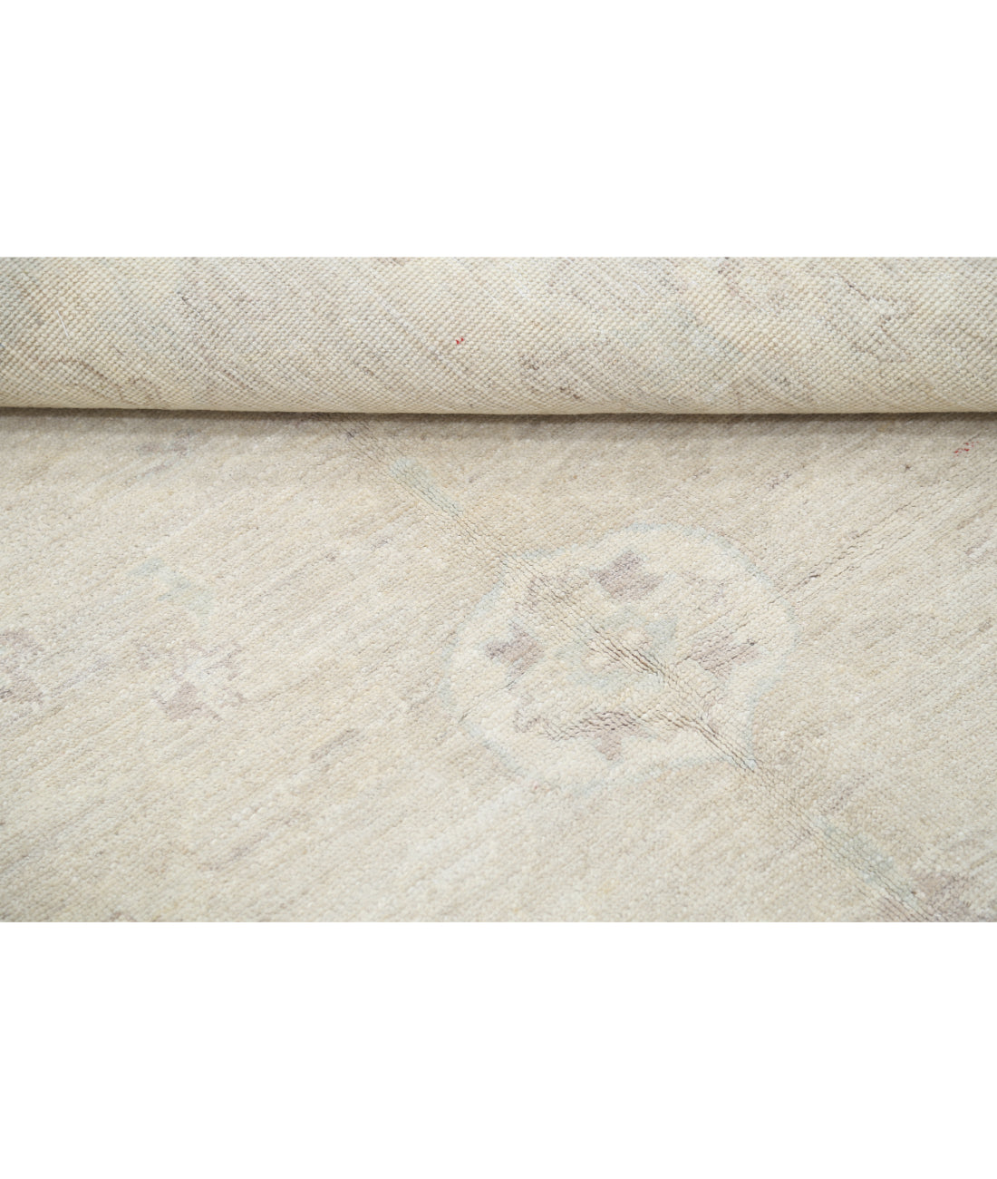 Oushak 8' 8" X 11' 1" Hand-Knotted Wool Rug 8' 8" X 11' 1" (264 X 338) / Taupe / Ivory