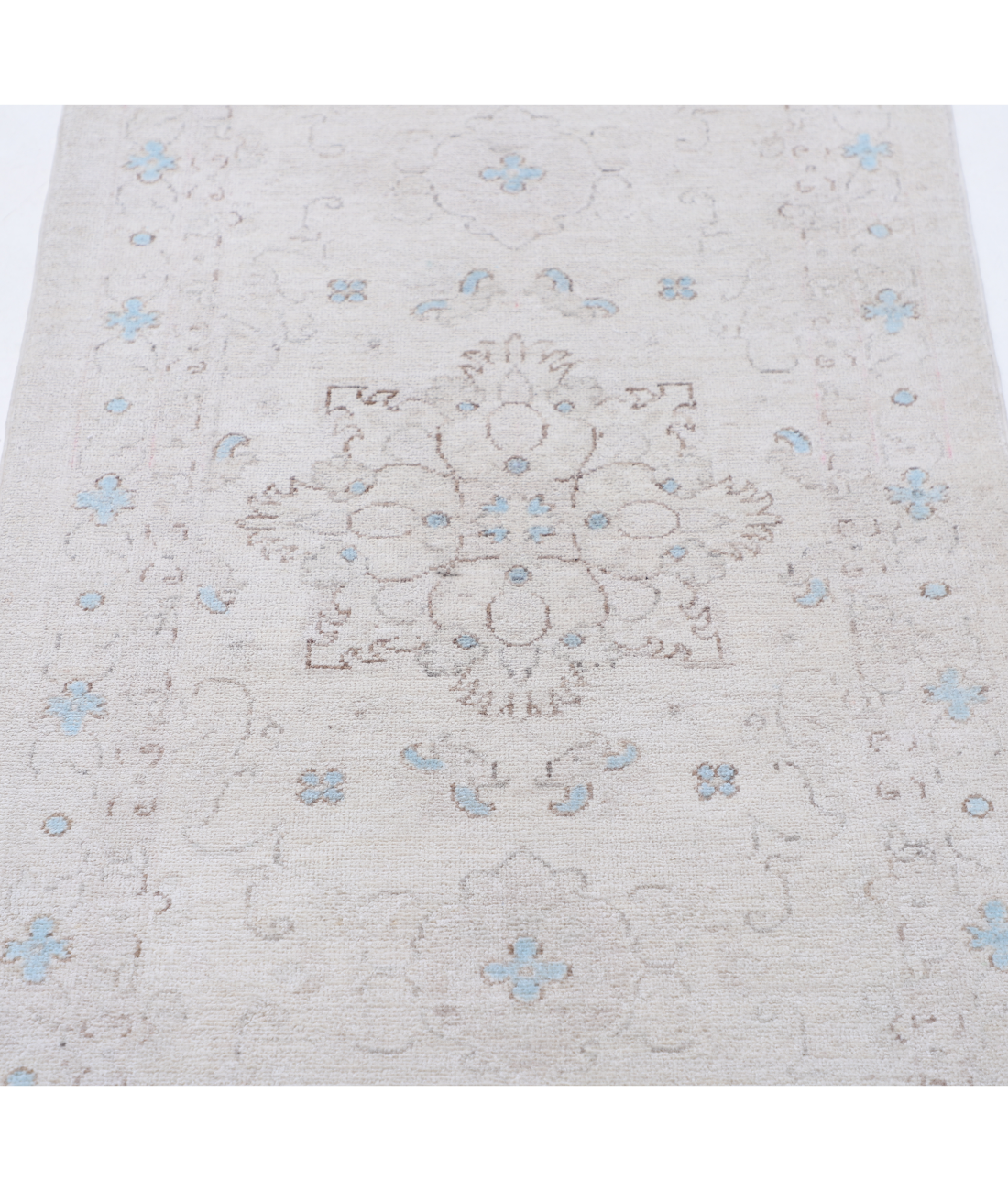 Hand Knotted Serenity Wool Rug 2' 7" X 8' 7" 2' 7" X 8' 7" (79 X 262) / Ivory / Brown
