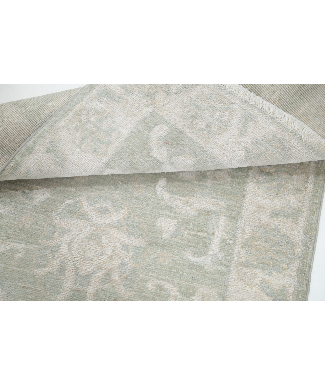 Hand Knotted Serenity Wool Rug 2' 2" X 3' 0" 2' 2" X 3' 0" (66 X 91) / Green / Ivory