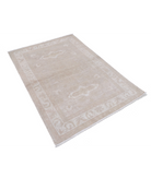 Hand Knotted Serenity Wool Rug 3' 11" X 5' 7" 3' 11" X 5' 7" (119 X 170) / Beige / Ivory