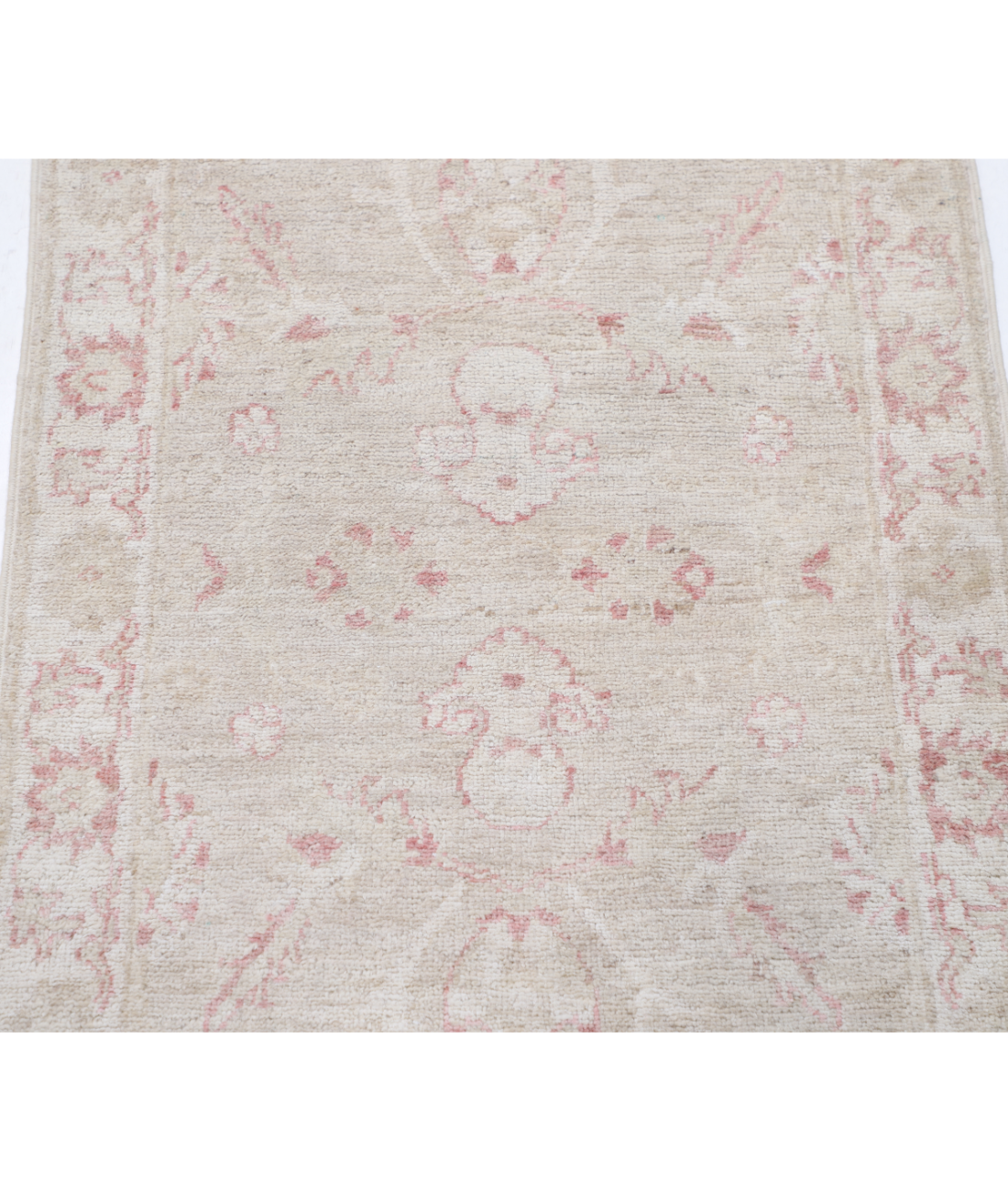 Hand Knotted Serenity Wool Rug 2' 0" X 3' 1" 2' 0" X 3' 1" (61 X 94) / Ivory / Pink