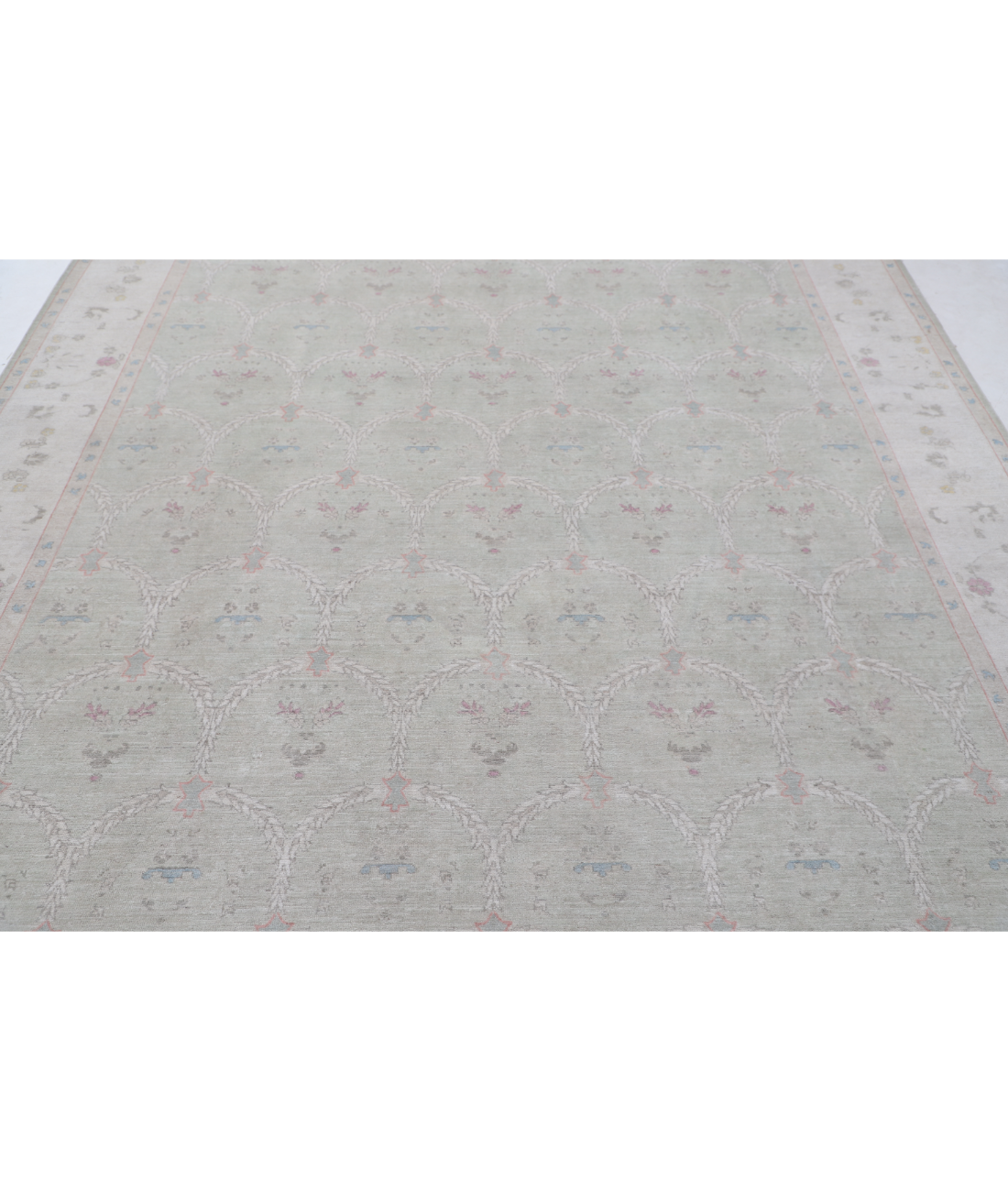 Hand Knotted Serenity Wool Rug 8' 2" X 10' 1" 8' 2" X 10' 1" (249 X 307) / Green / Ivory