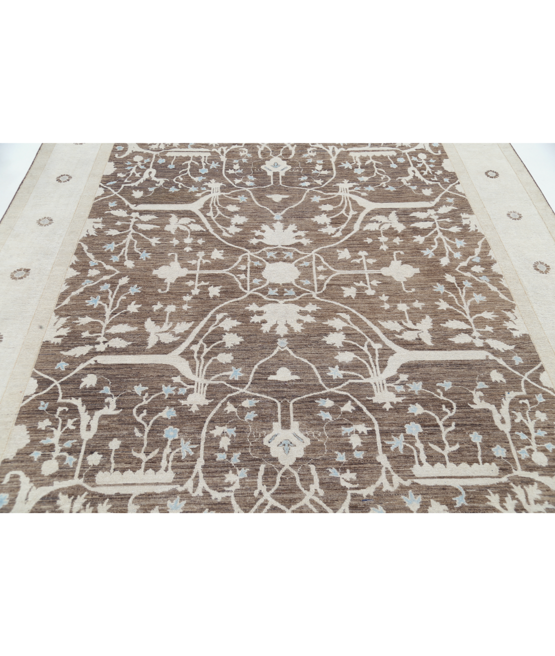 Hand Knotted Serenity Wool Rug 8' 0" X 9' 10" 8' 0" X 9' 10" (244 X 300) / Brown / Ivory