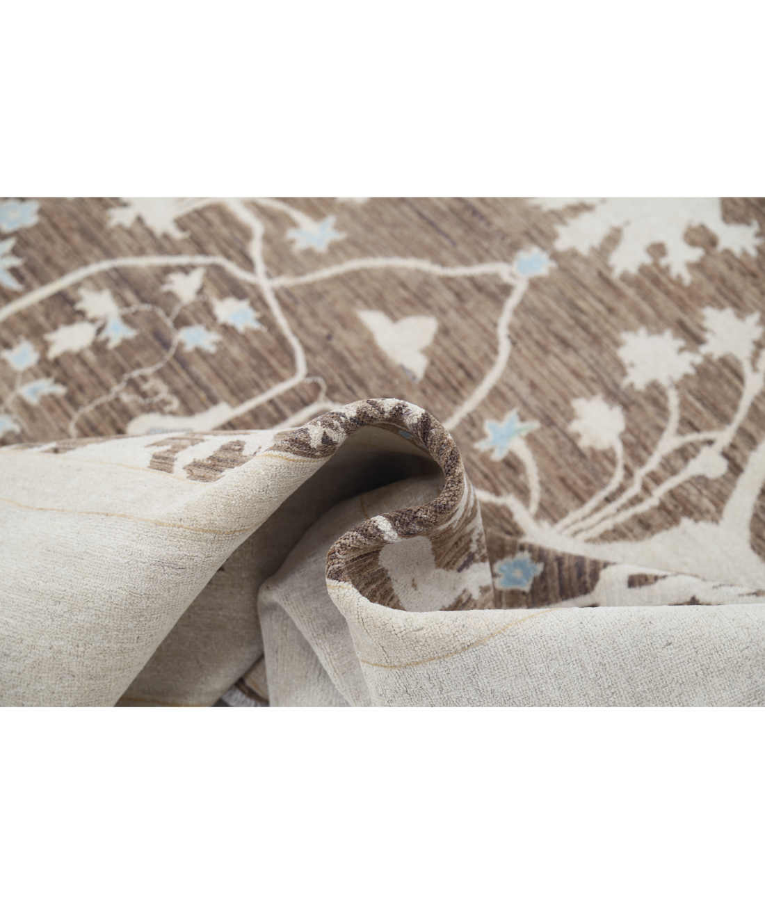 Hand Knotted Serenity Wool Rug 8' 0" X 9' 10" 8' 0" X 9' 10" (244 X 300) / Brown / Ivory