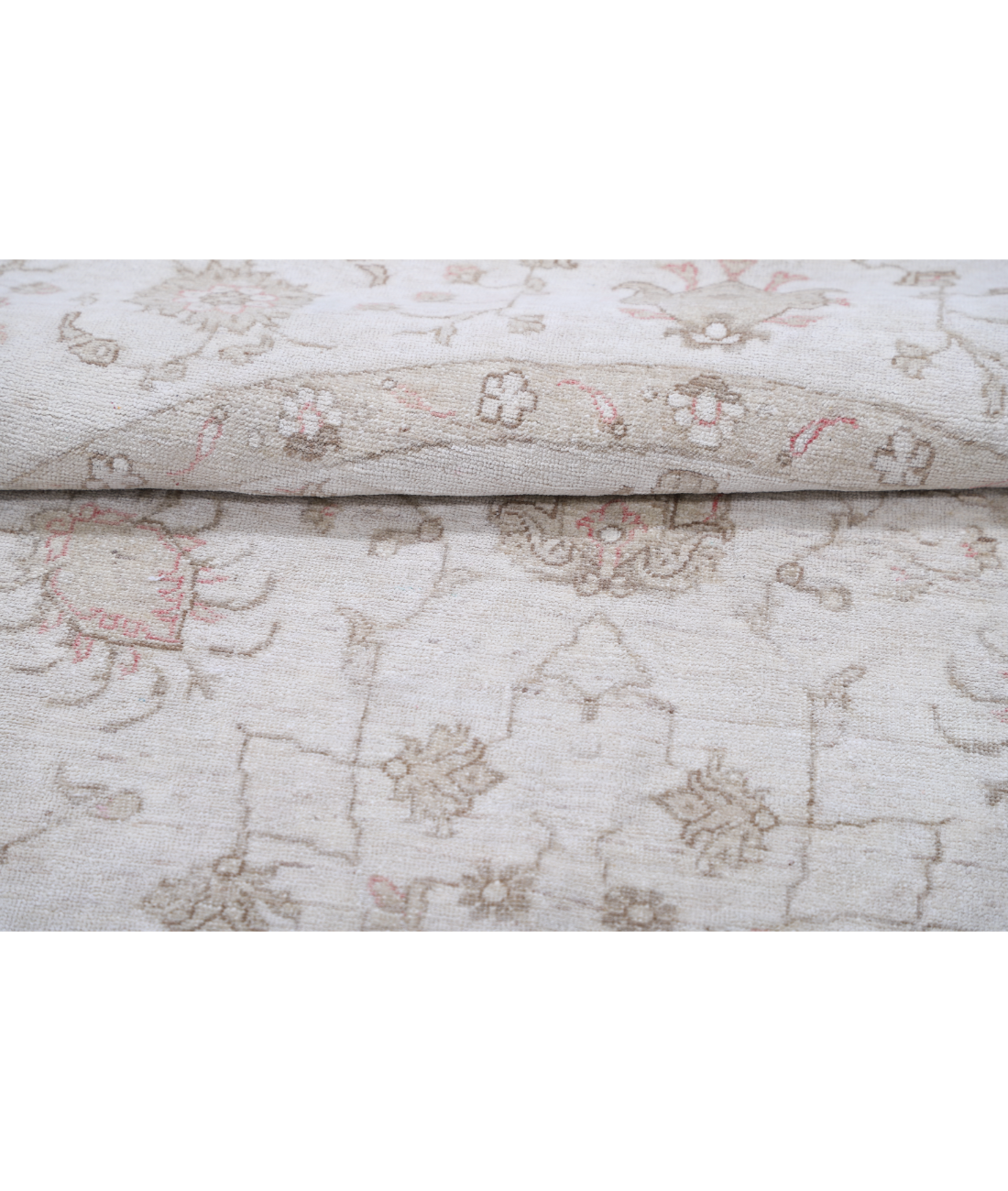 Hand Knotted Serenity Wool Rug 7' 9" X 8' 2" 7' 9" X 8' 2" (236 X 249) / Ivory / Ivory