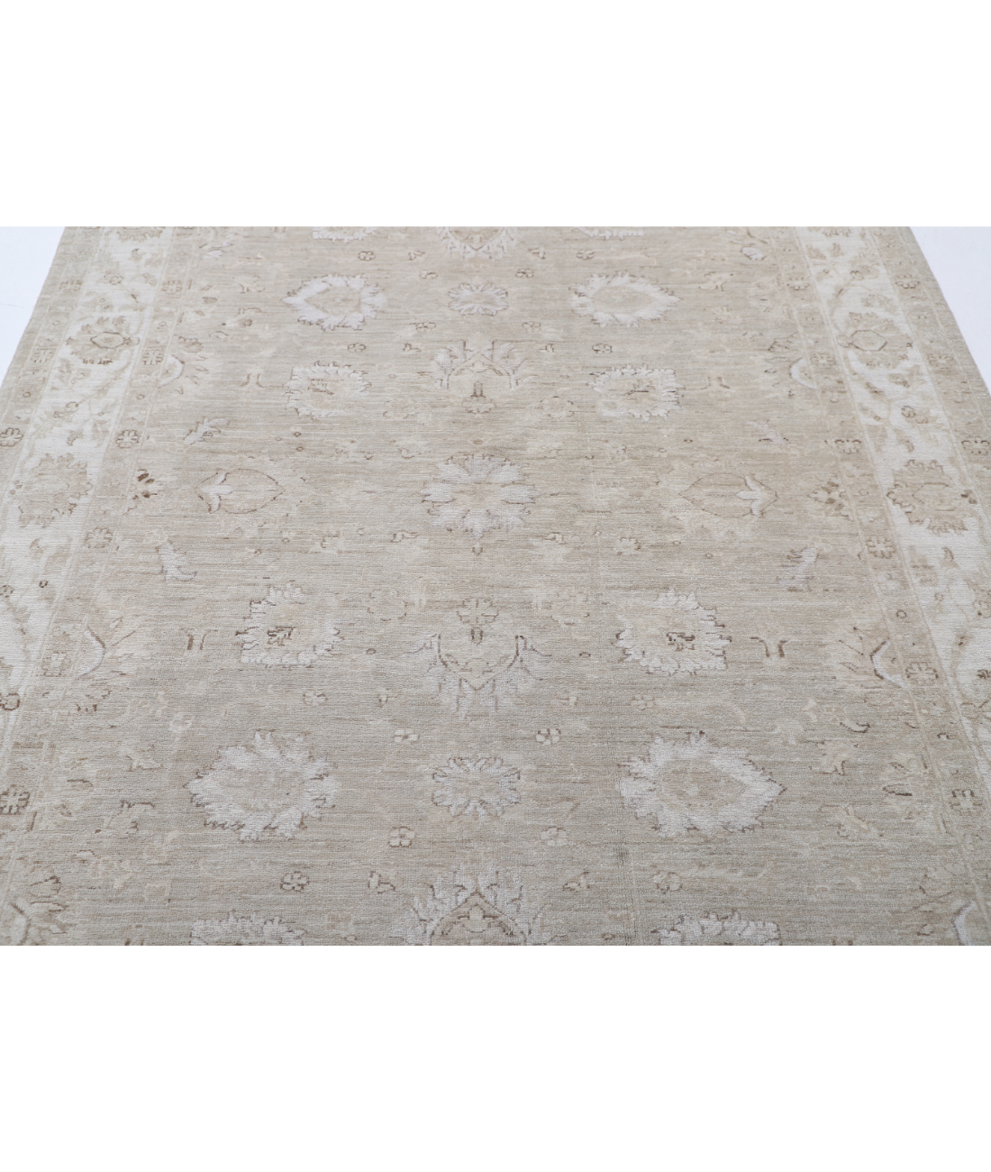 Hand Knotted Serenity Wool Rug 6' 3" X 9' 0" 6' 3" X 9' 0" (191 X 274) / Brown / Ivory