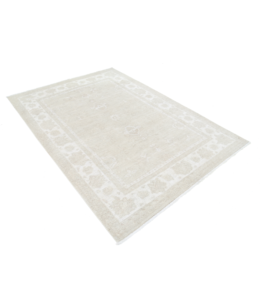 Hand Knotted Serenity Wool Rug 5' 5" X 7' 9" 5' 5" X 7' 9" (165 X 236) / Brown / Ivory