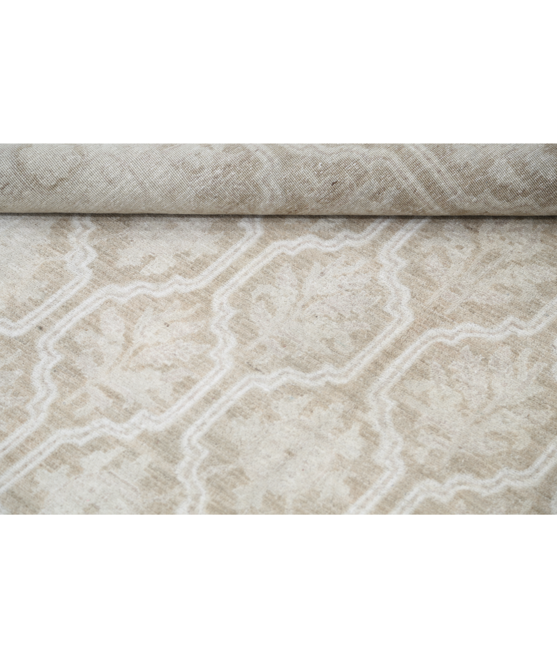 Hand Knotted Serenity Wool Rug 4' 9" X 12' 0" 4' 9" X 12' 0" (145 X 366) / Brown / Ivory