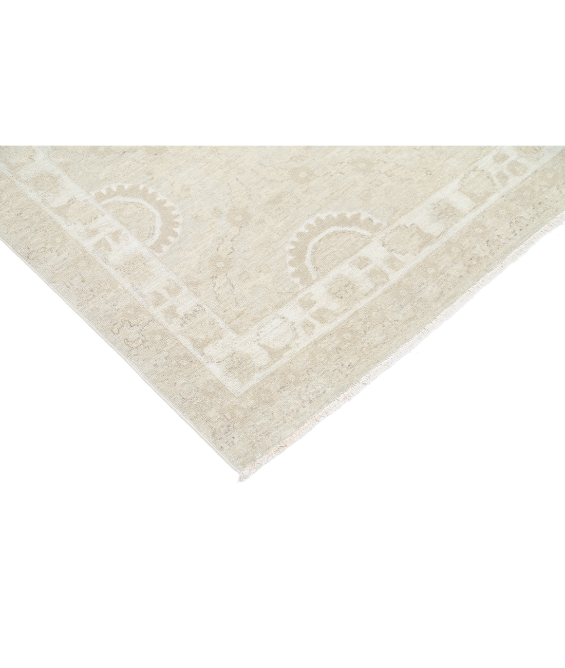 Hand Knotted Serenity Wool Rug 6' 6" X 9' 11" 6' 6" X 9' 11" (198 X 302) / Brown / Ivory
