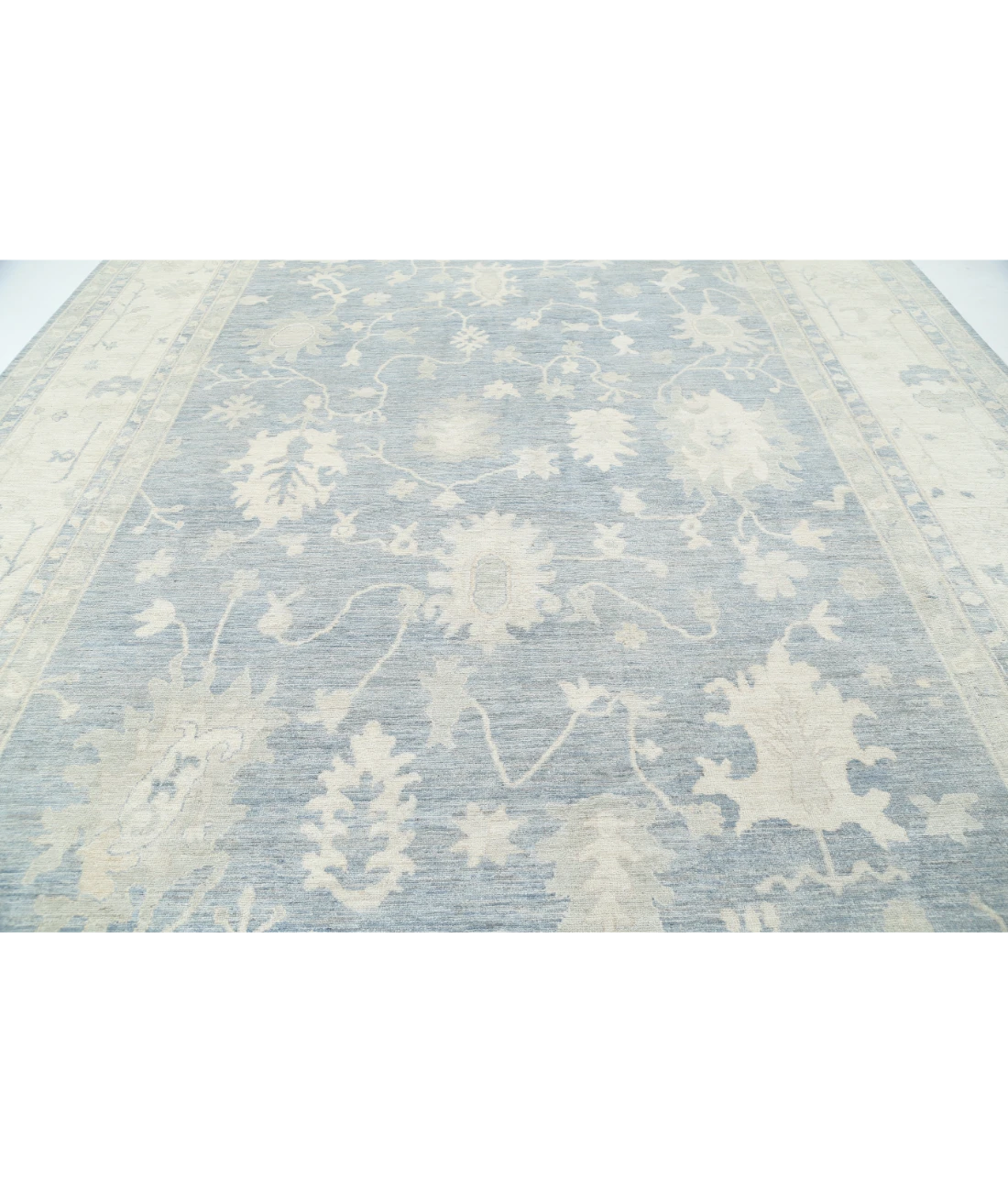Hand Knotted Serenity Wool Rug 11' 11" X 17' 7" 11' 11" X 17' 7" (363 X 536) / Grey / Ivory