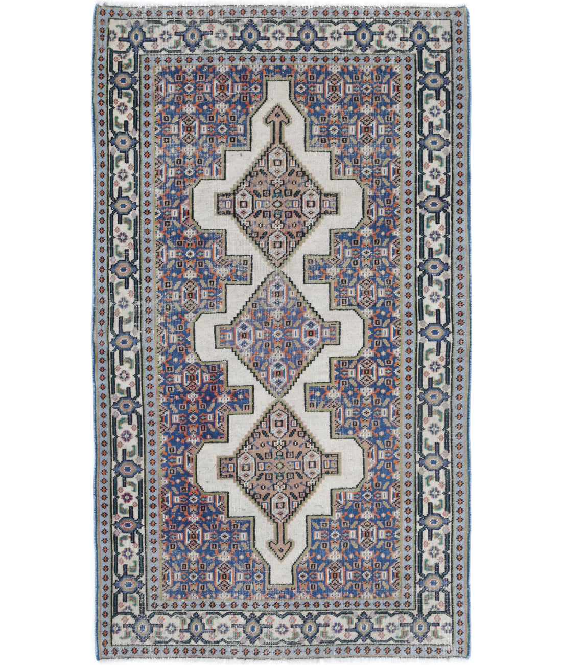 Vintage 2'10'' X 5'1'' Hand-Knotted Wool Rug 2'10'' x 5'1'' (85 X 153) / Ivory / Blue