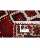 Shiraz 2'9'' X 3'9'' Hand-Knotted Wool Rug 2'9'' x 3'9'' (83 X 113) / Red / Ivory