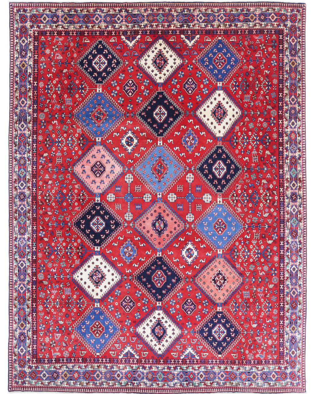 Shiraz 8'3'' X 12'1'' Hand-Knotted Wool Rug 8'3'' x 12'1'' (248 X 363) / Red / Ivory