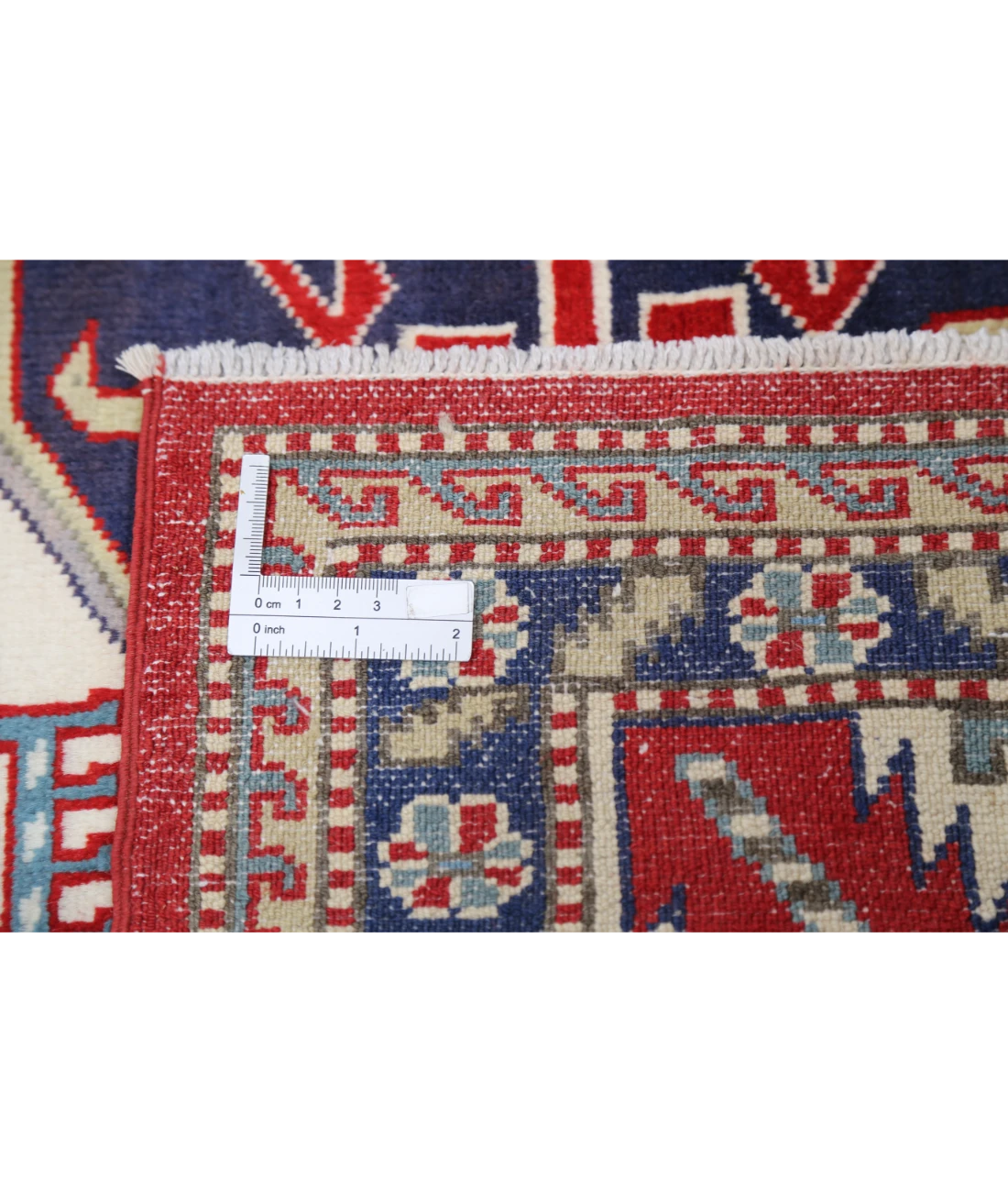 Shirvan 5'2'' X 7'6'' Hand-Knotted Wool Rug 5'2'' x 7'6'' (155 X 225) / Red / Ivory