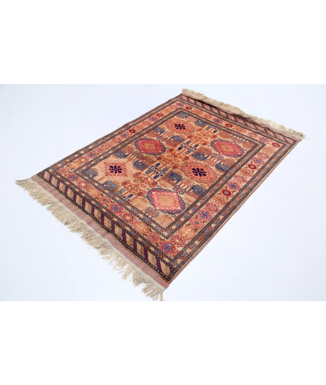 Silk-Tane 4'0'' X 5'3'' Hand-Knotted Wool-Silk Rug 4'0'' x 5'3'' (120 X 158) / Beige / Pink