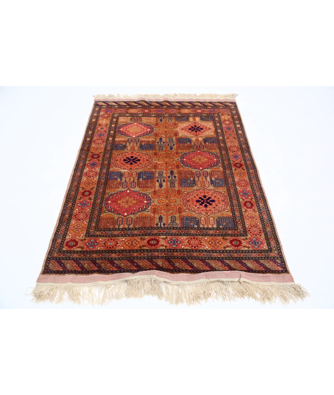 Silk-Tane 4'0'' X 5'3'' Hand-Knotted Wool-Silk Rug 4'0'' x 5'3'' (120 X 158) / Beige / Pink