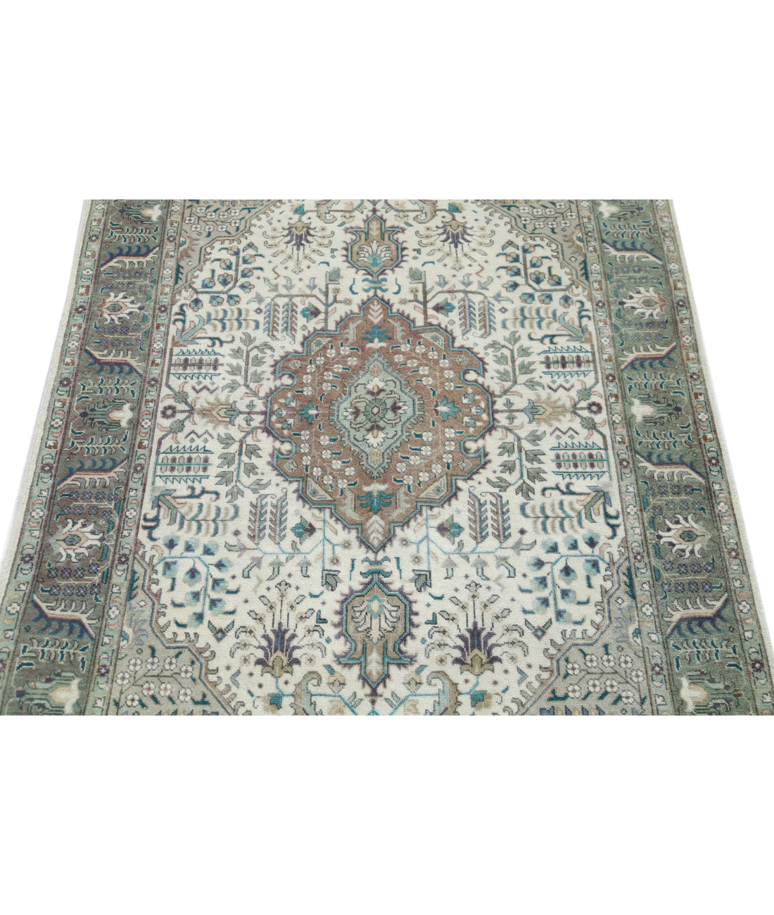 Tabriz 3'2'' X 5'0'' Hand-Knotted Wool Rug 3'2'' x 5'0'' (95 X 150) / Ivory / Green