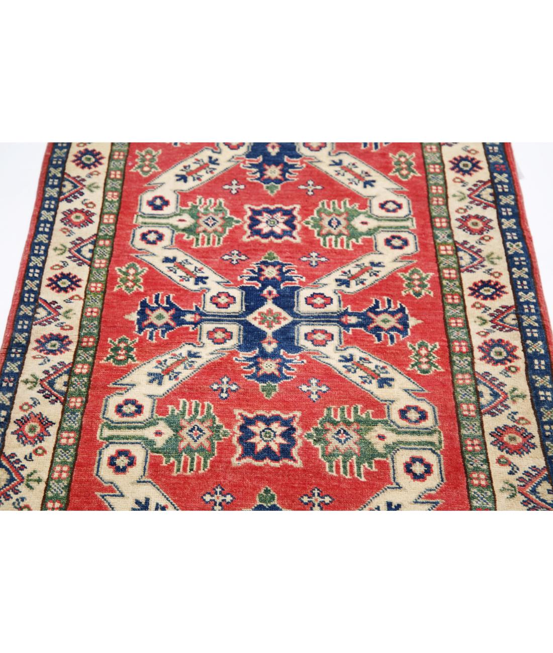 Kazak 2' 10" X 4' 8" Hand-Knotted Wool Rug 2' 10" X 4' 8" (86 X 142) / Red / Ivory