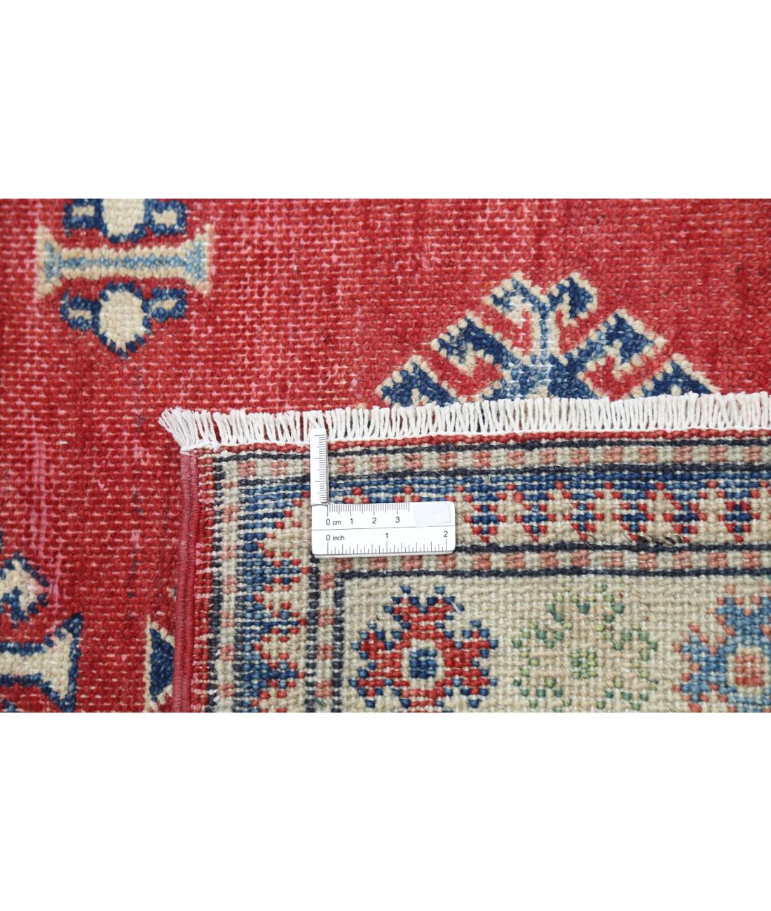 Kazak 2' 10" X 4' 11" Hand-Knotted Wool Rug 2' 10" X 4' 11" (86 X 150) / Red / Ivory