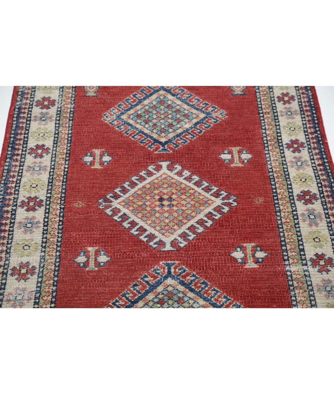 Kazak 2' 10" X 4' 7" Hand-Knotted Wool Rug 2' 10" X 4' 7" (86 X 140) / Red / Ivory