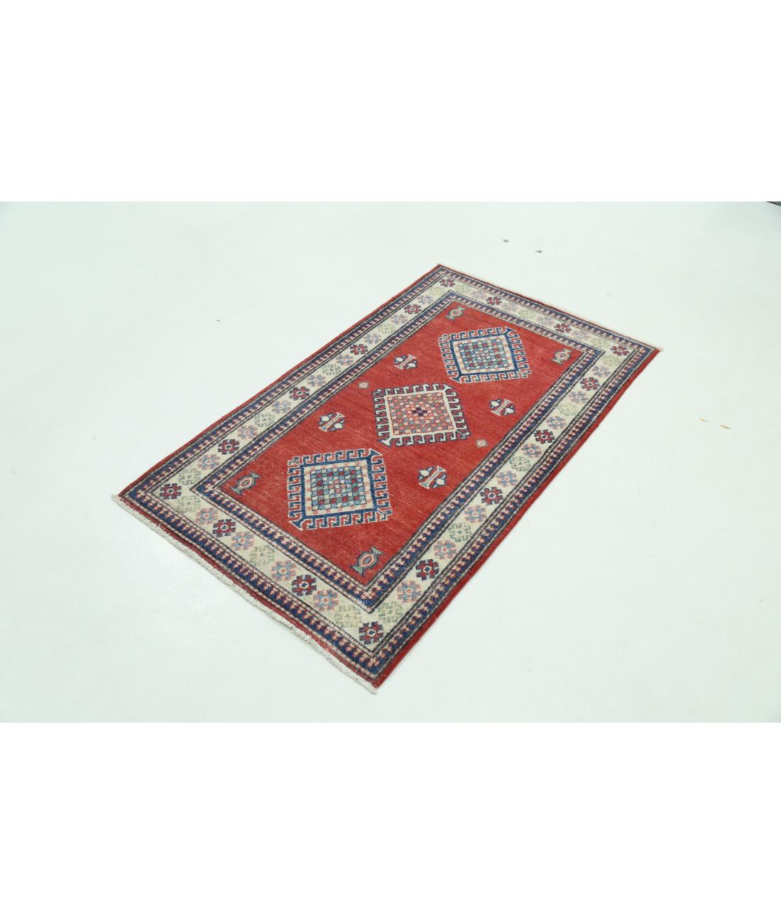 Kazak 2' 11" X 4' 11" Hand-Knotted Wool Rug 2' 11" X 4' 11" (89 X 150) / Red / Ivory