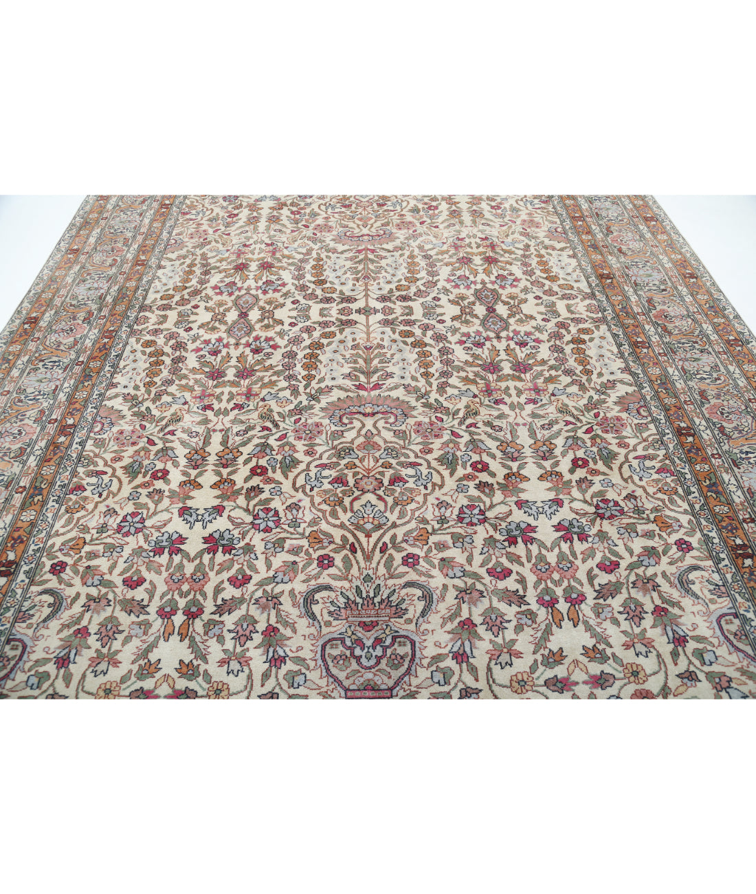 Kayseri 9' 1" X 13' 1" Hand-Knotted Wool Rug 9' 1" X 13' 1" (277 X 399) / Ivory / Grey