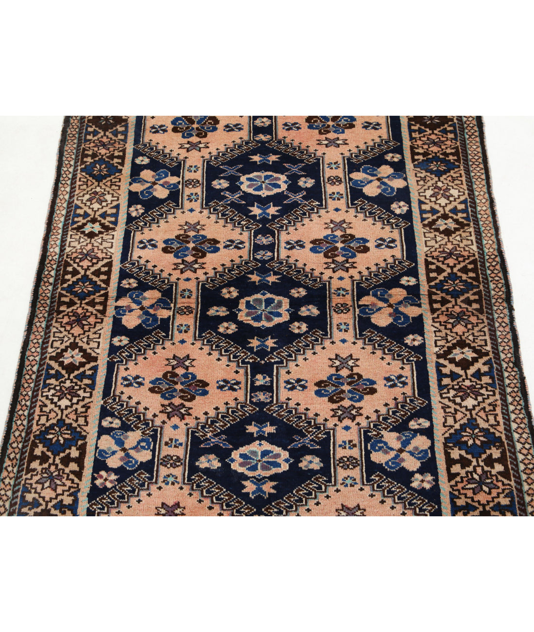 Yalameh 3'4'' X 4'10'' Hand-Knotted Wool Rug 3'4'' x 4'10'' (100 X 145) / Peach / Blue