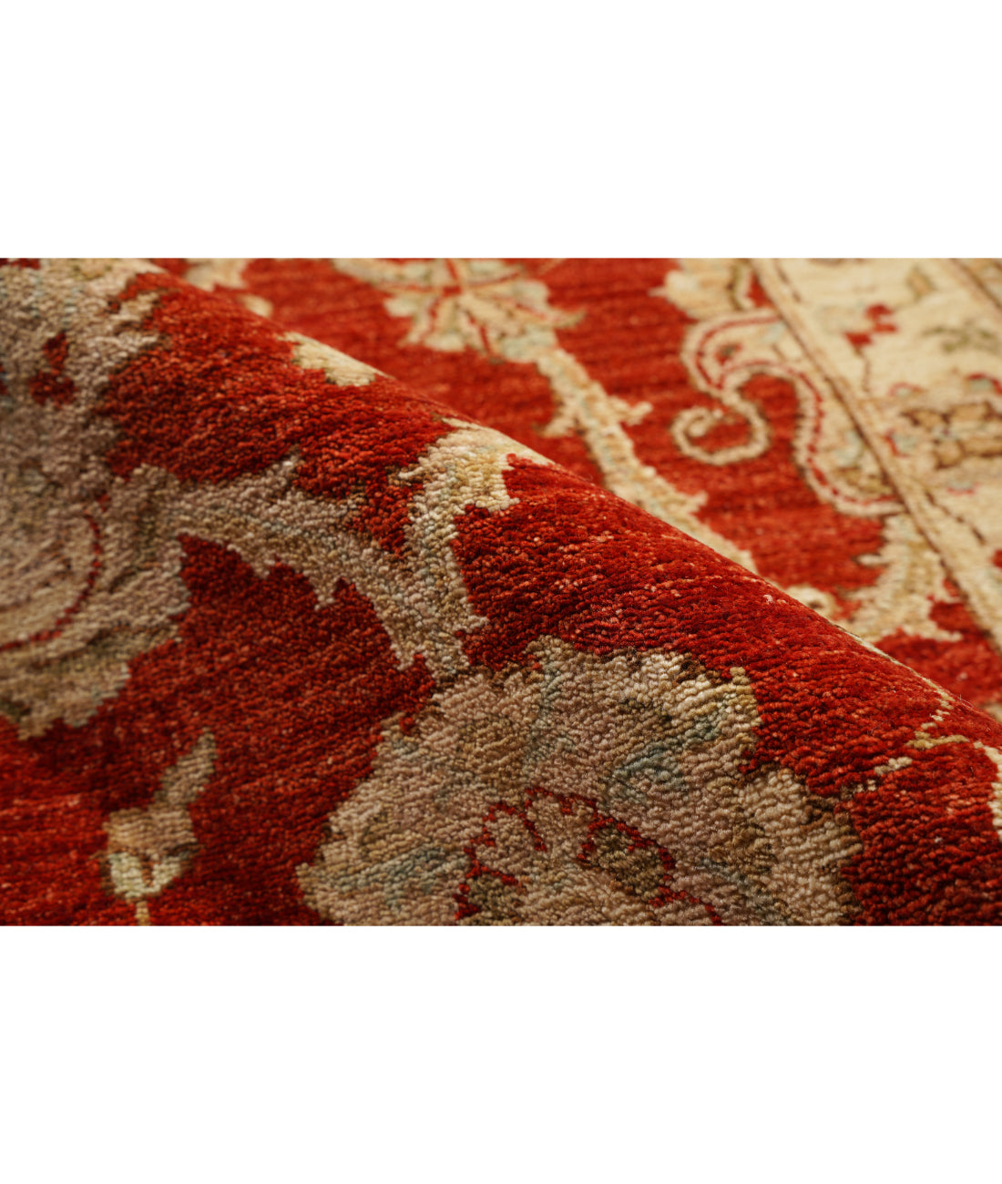 Ziegler 2' 7" X 15' 2" Hand-Knotted Wool Rug 2' 7" X 15' 2" (79 X 462) / Red / Ivory