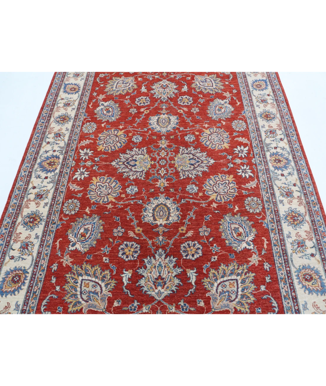 Ziegler 5'7'' X 7'9'' Hand-Knotted Wool Rug 5'7'' x 7'9'' (168 X 233) / Red / Ivory