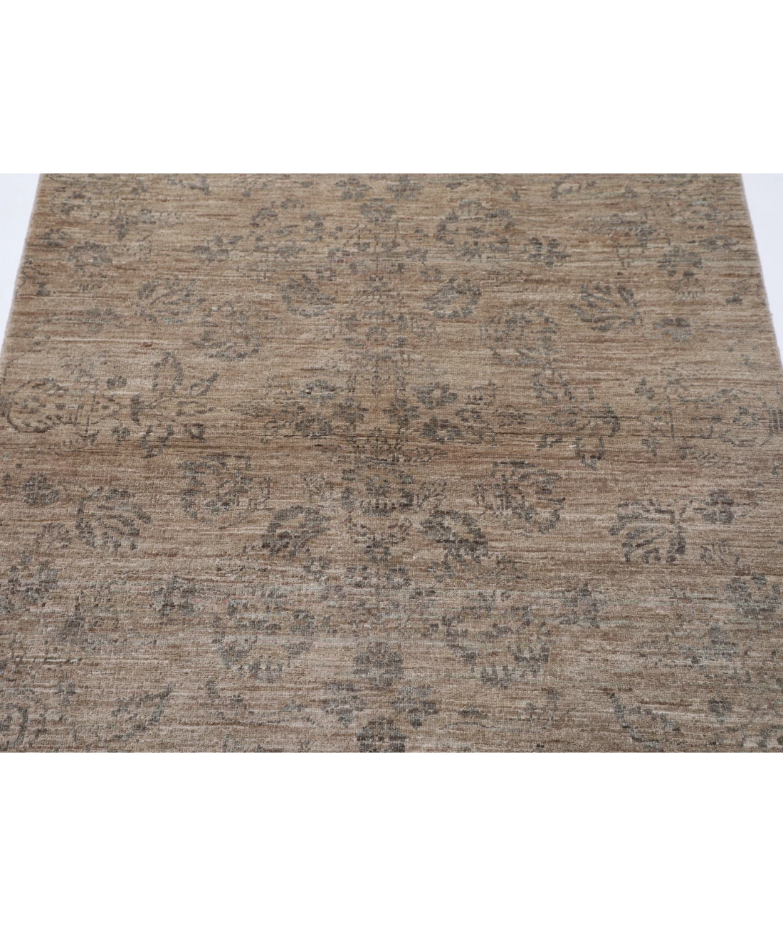 Hand Knotted Ziegler Wool Rug 4' 0" X 5' 7" 4' 0" X 5' 7" (122 X 170) / Brown / Brown