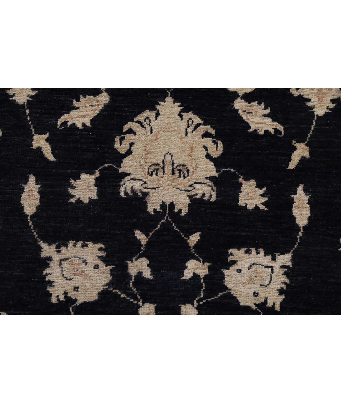 Hand Knotted Ziegler Wool Rug 3' 11" X 6' 0" 3' 11" X 6' 0" (119 X 183) / Black / Ivory