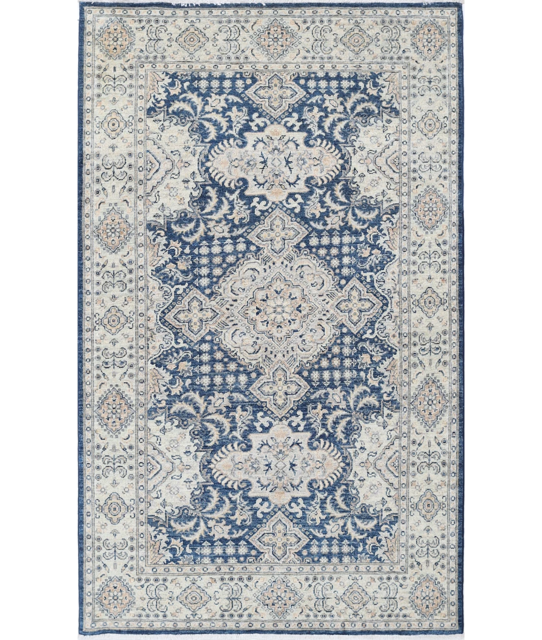 Hand Knotted Ziegler Wool Rug 3' 11" X 6' 6" 3' 11" X 6' 6" (119 X 198) / Blue / Ivory