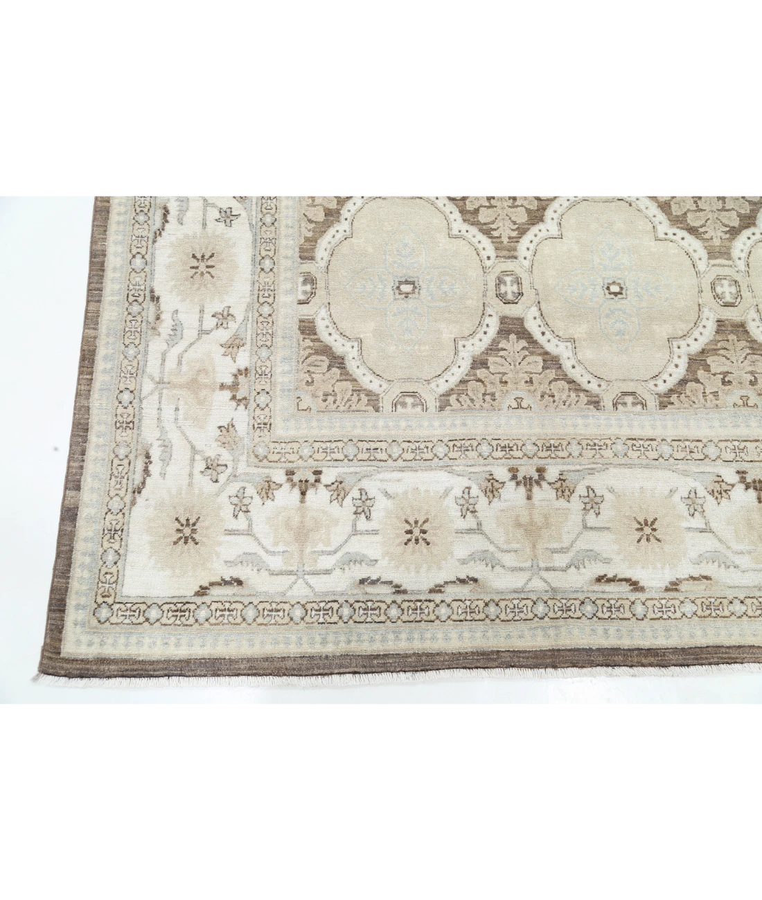 Hand Knotted Ziegler Wool Rug 8' 0" X 10' 9" 8' 0" X 10' 9" (244 X 328) / Ivory / Brown