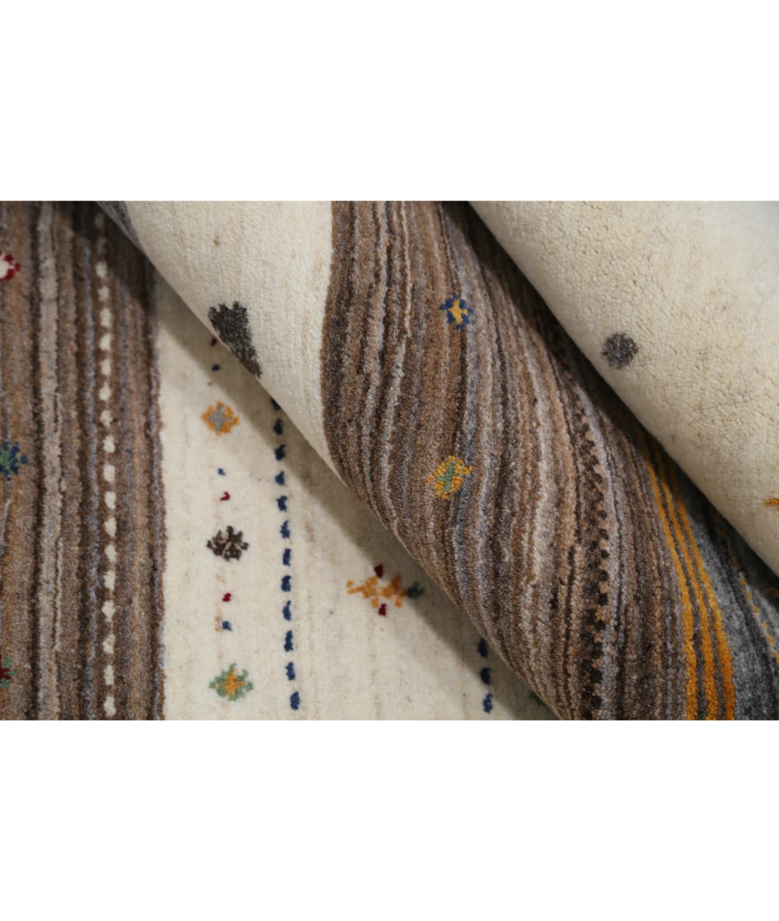 Hand Made Lori Wool Rug 6' 8" X 9' 10" 6' 8" X 9' 10" (203 X 300) / Ivory / Ivory