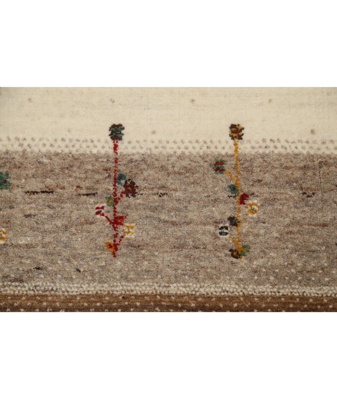 Hand Made Lori Wool Rug 5' 4" X 7' 11" 5' 4" X 7' 11" (162 X 241) / Ivory / Ivory
