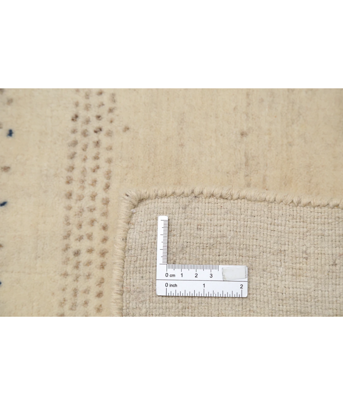 Hand Made Lori Wool Rug 5' 4" X 7' 11" 5' 4" X 7' 11" (162 X 241) / Ivory / Ivory