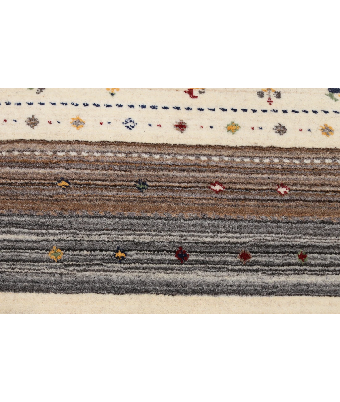 Hand Made Lori Wool Rug 5' 8" X 7' 10" 5' 8" X 7' 10" (173 X 239) / Ivory / Ivory
